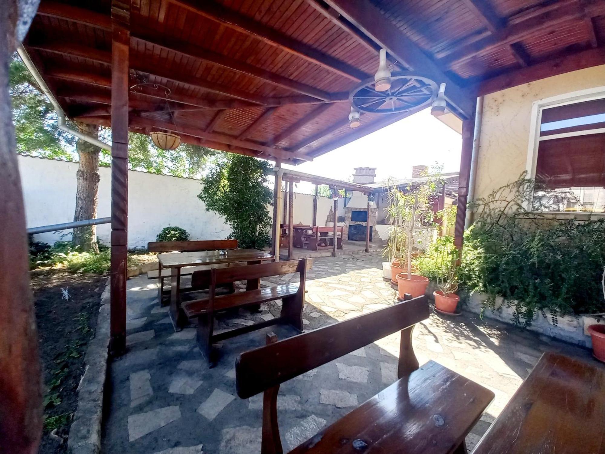 Hotel Kibor Gulubovo  Экстерьер фото