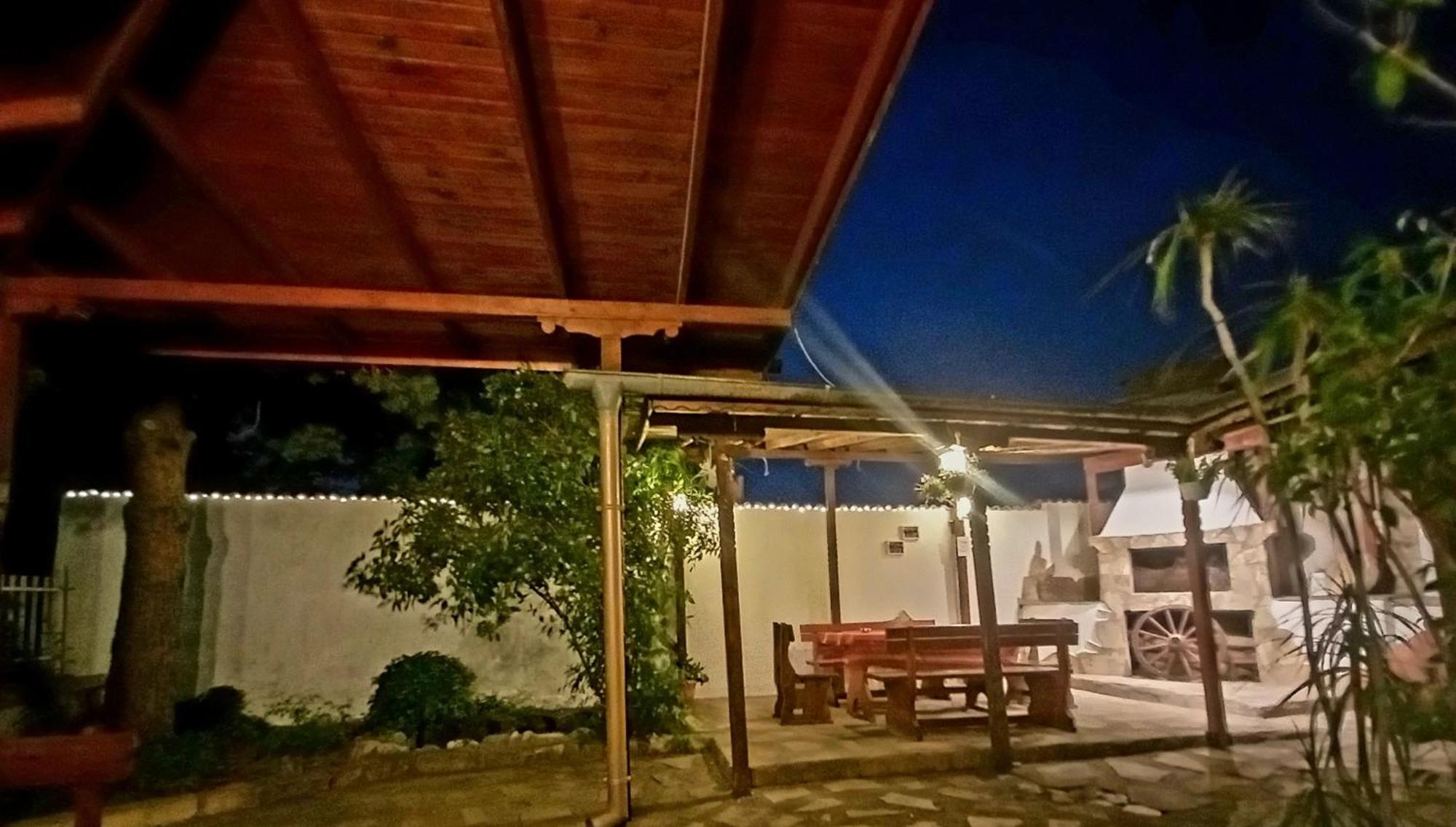 Hotel Kibor Gulubovo  Экстерьер фото