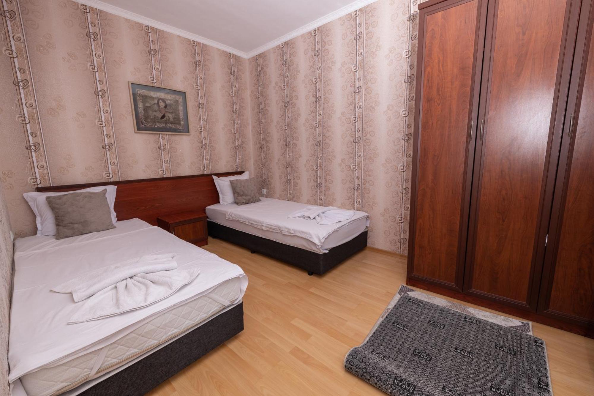 Hotel Kibor Gulubovo  Экстерьер фото