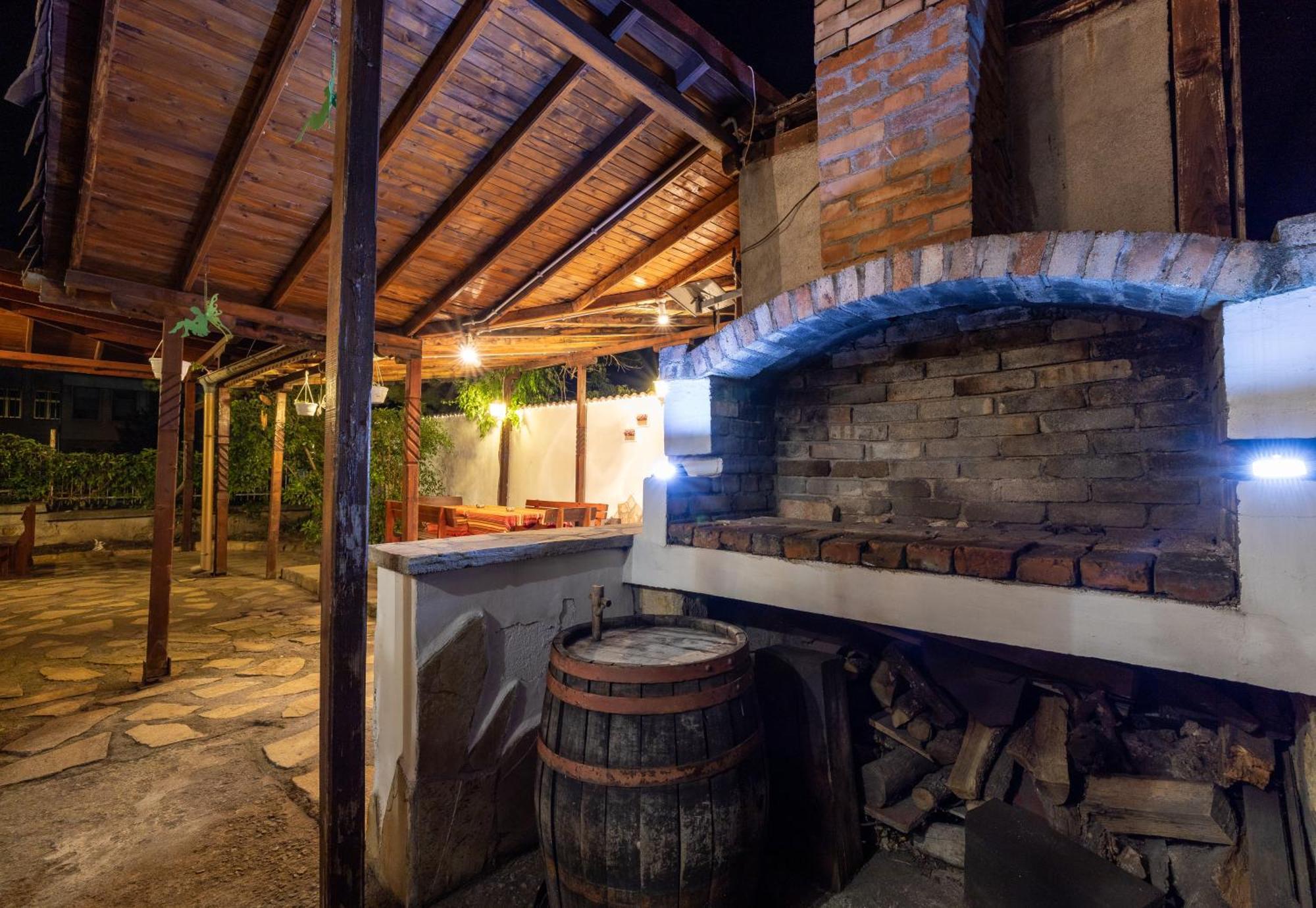Hotel Kibor Gulubovo  Экстерьер фото