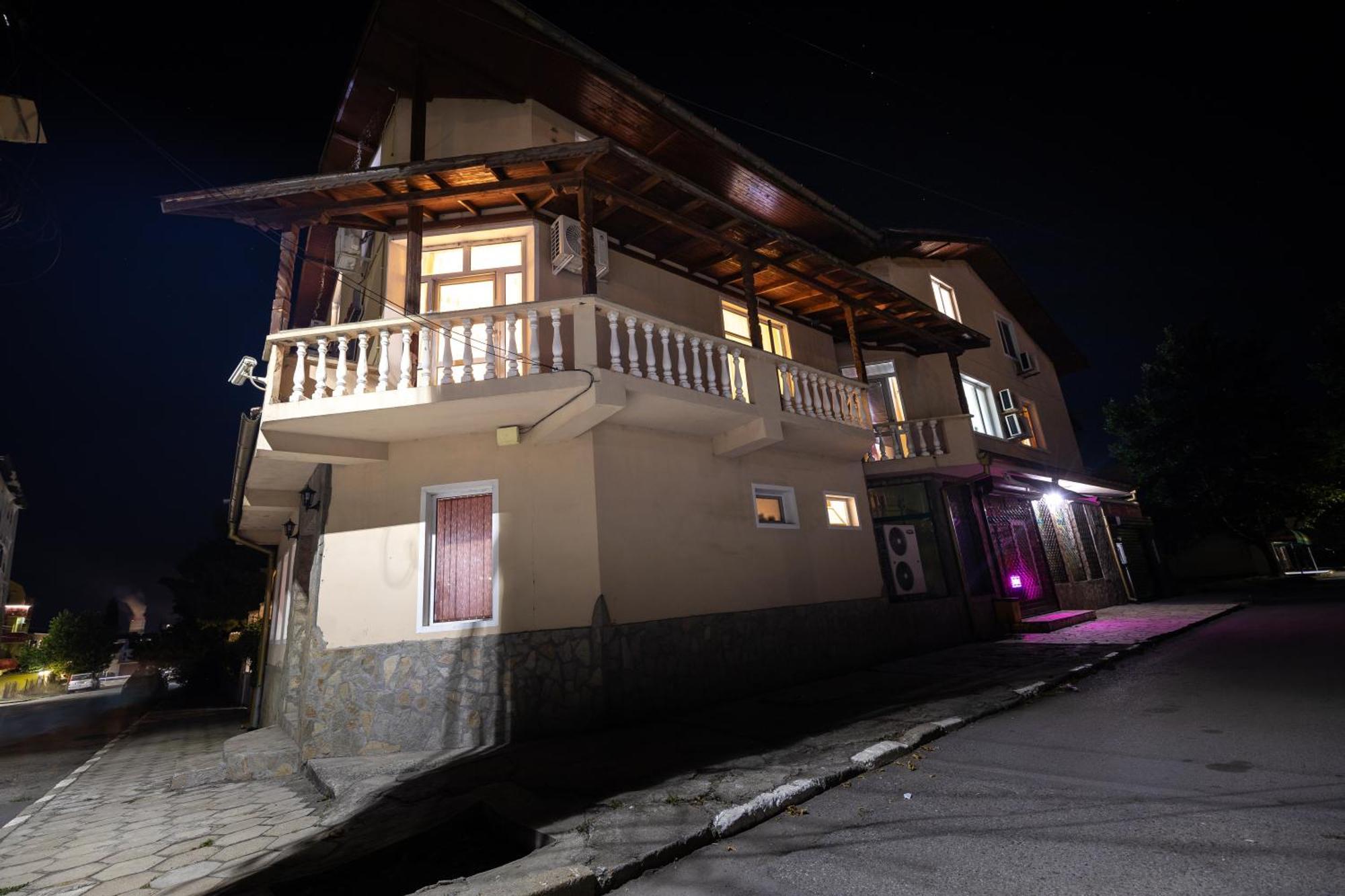 Hotel Kibor Gulubovo  Экстерьер фото