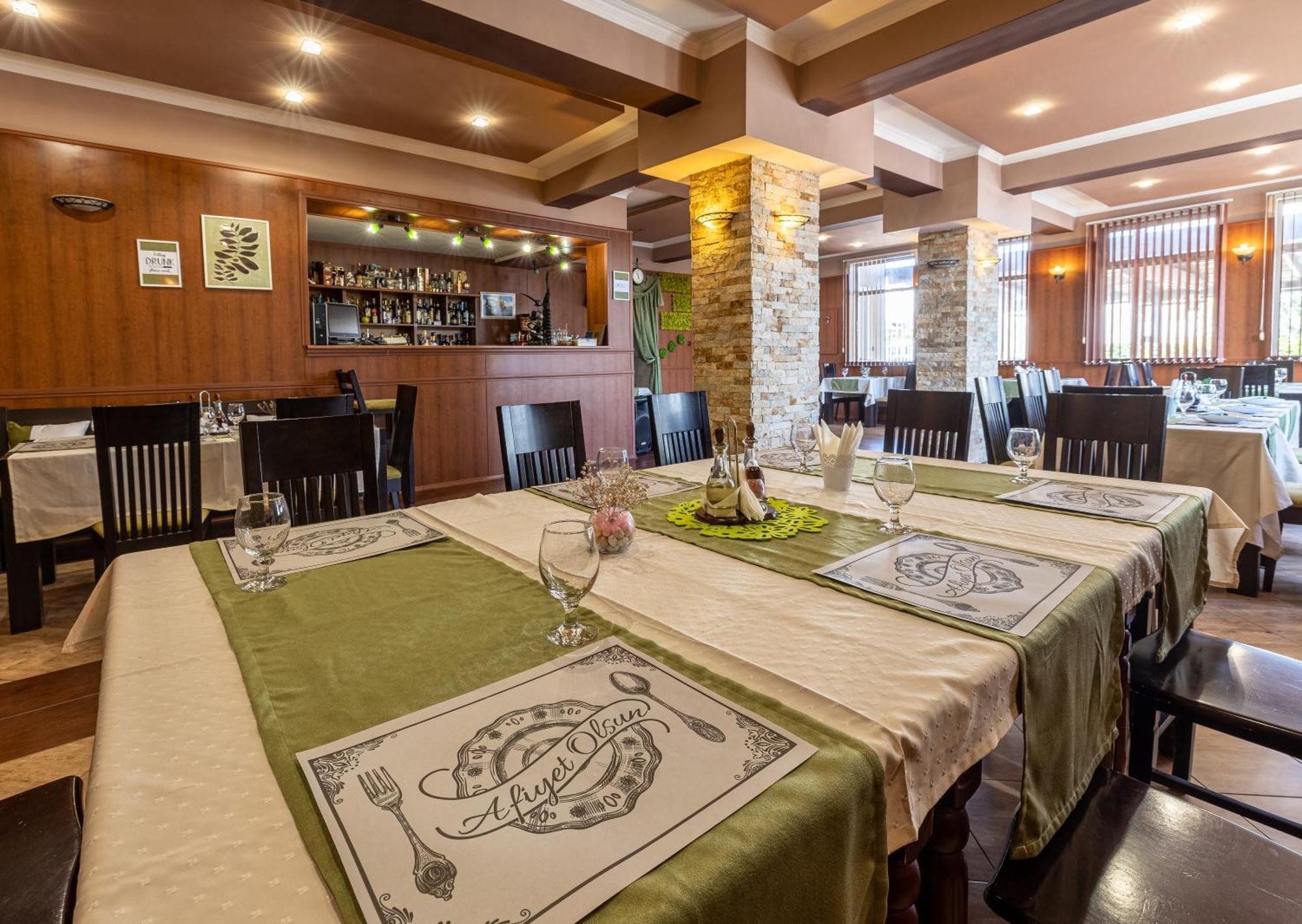 Hotel Kibor Gulubovo  Экстерьер фото